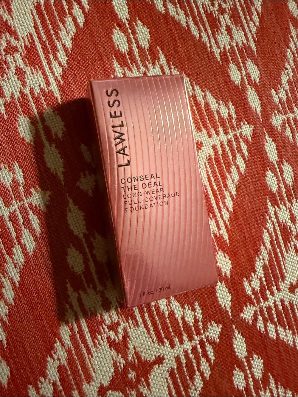 LAWLESS Golden Peach Compact in Rose-Gold Packaging